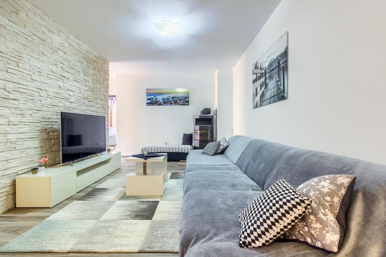 Apartmani Rialto Kakma Ngoại thất bức ảnh