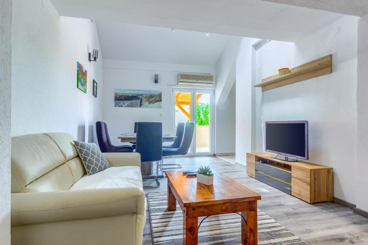 Apartmani Rialto Kakma Ngoại thất bức ảnh
